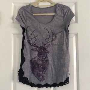 We The Free burnout short sleeve tee with cute black lace trim & deer print.